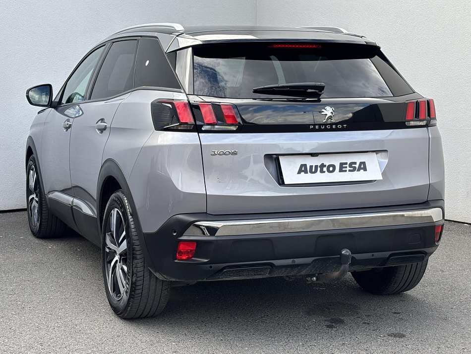 Peugeot 3008 1.2 PT Allure
