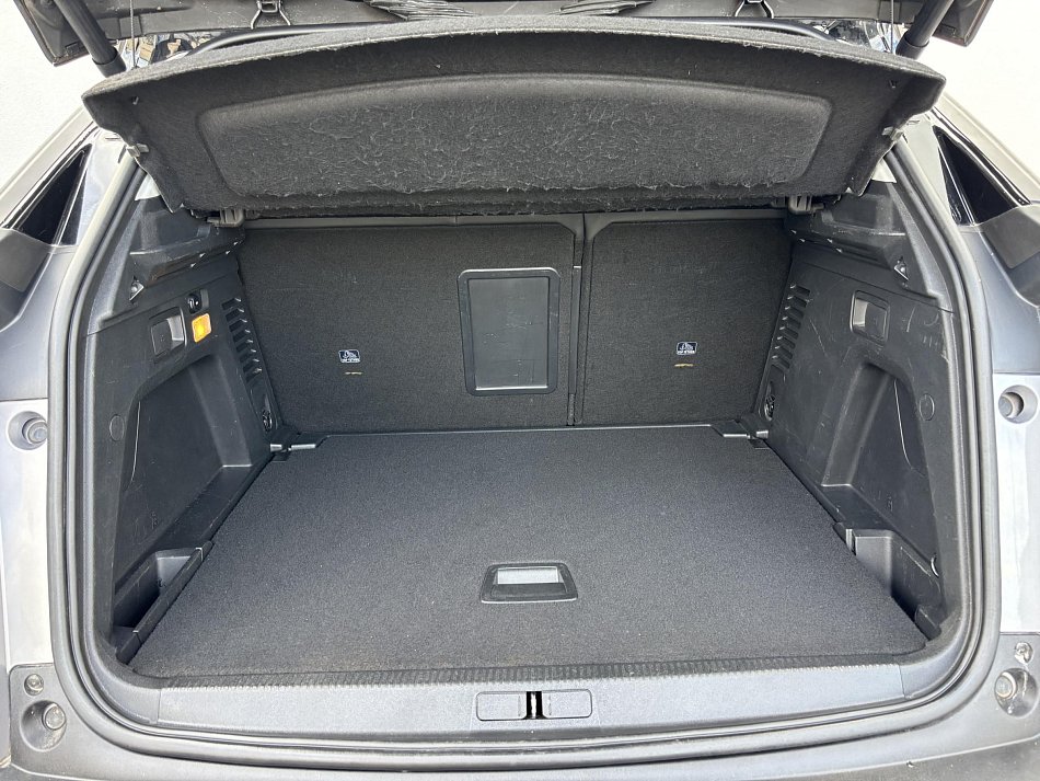 Peugeot 3008 1.2 PT Allure