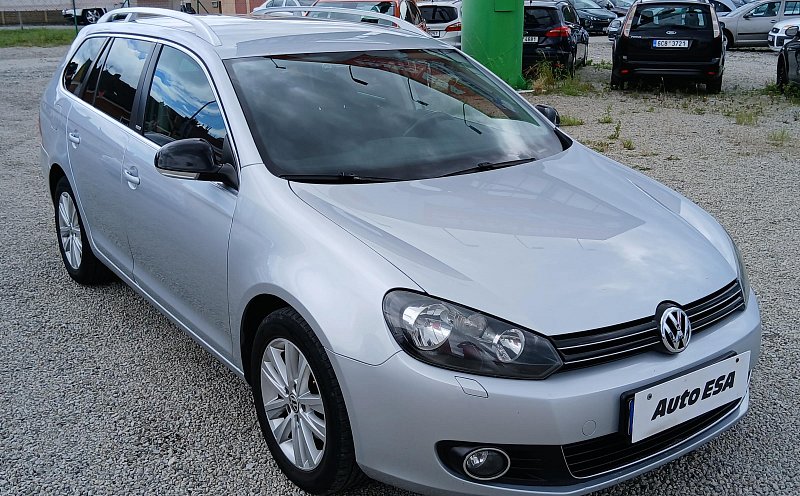 Volkswagen Golf 1.6 TDi STYLE