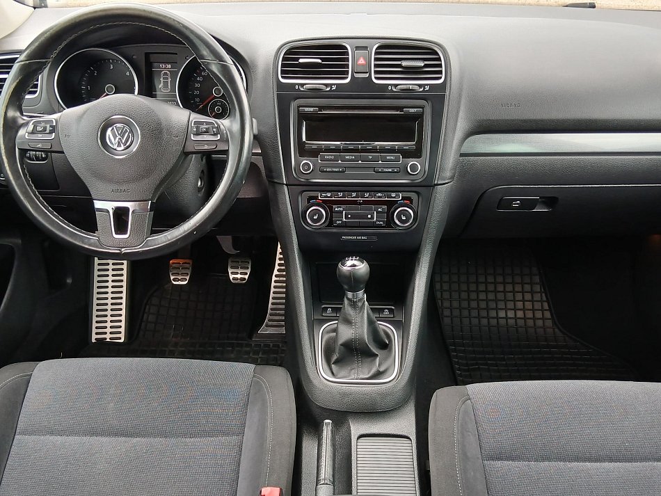 Volkswagen Golf 1.6 TDi STYLE