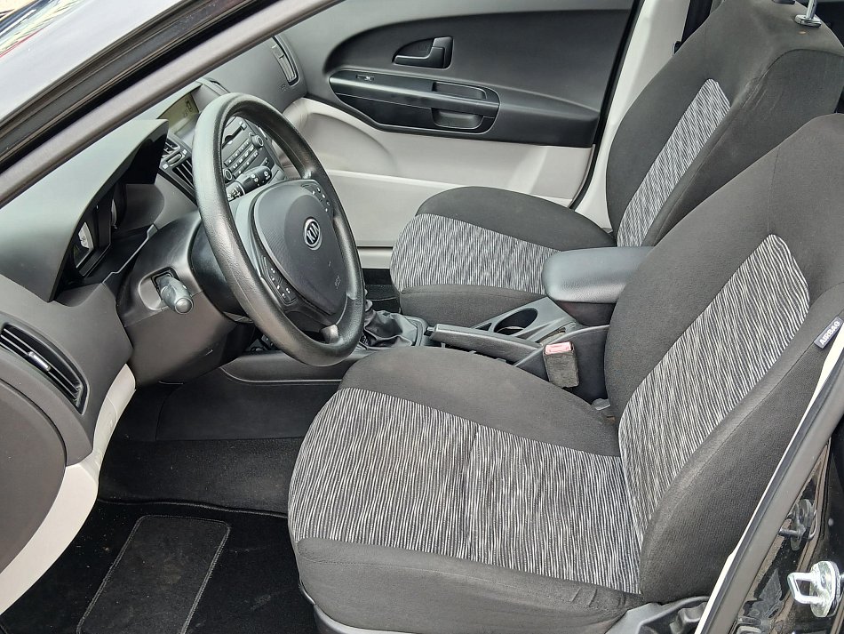 Kia Ceed 1.4i 
