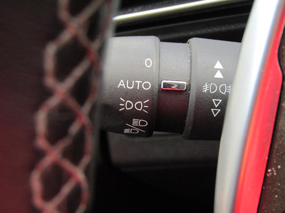Peugeot 3008 1.2PT Allure