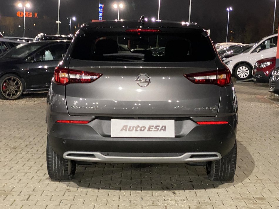 Opel Crossland X 1.2T Innovation