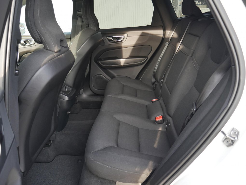 Volvo XC60 2.0 D4 Momentum