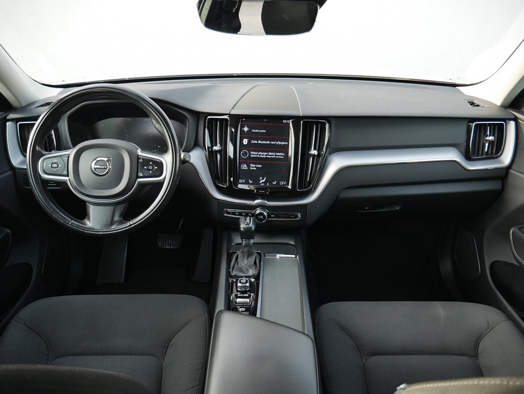 Volvo XC60 2.0 D4 Momentum