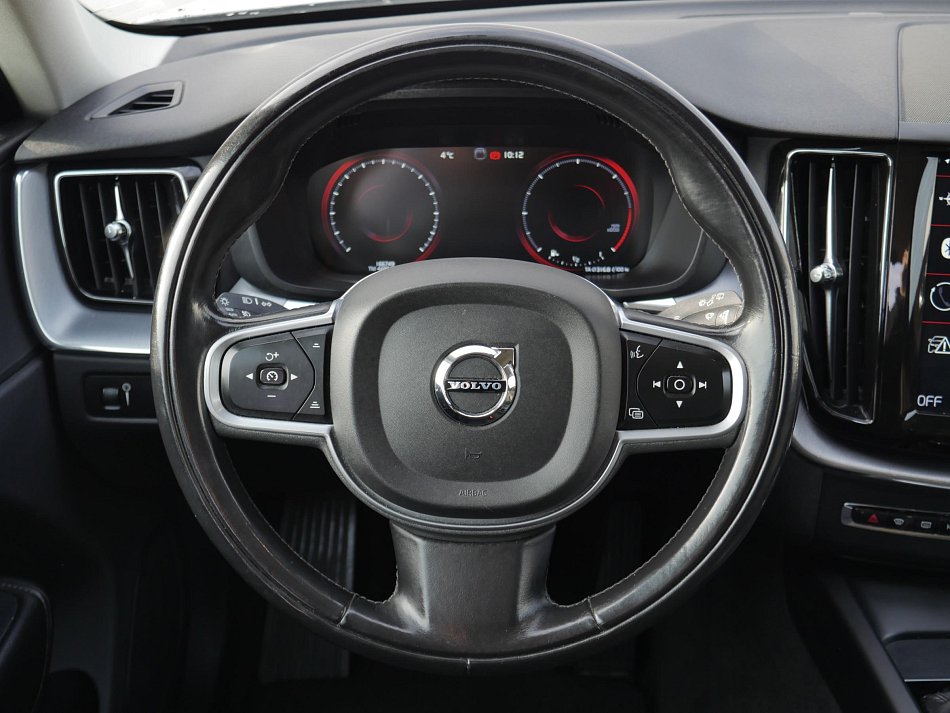 Volvo XC60 2.0 D4 Momentum