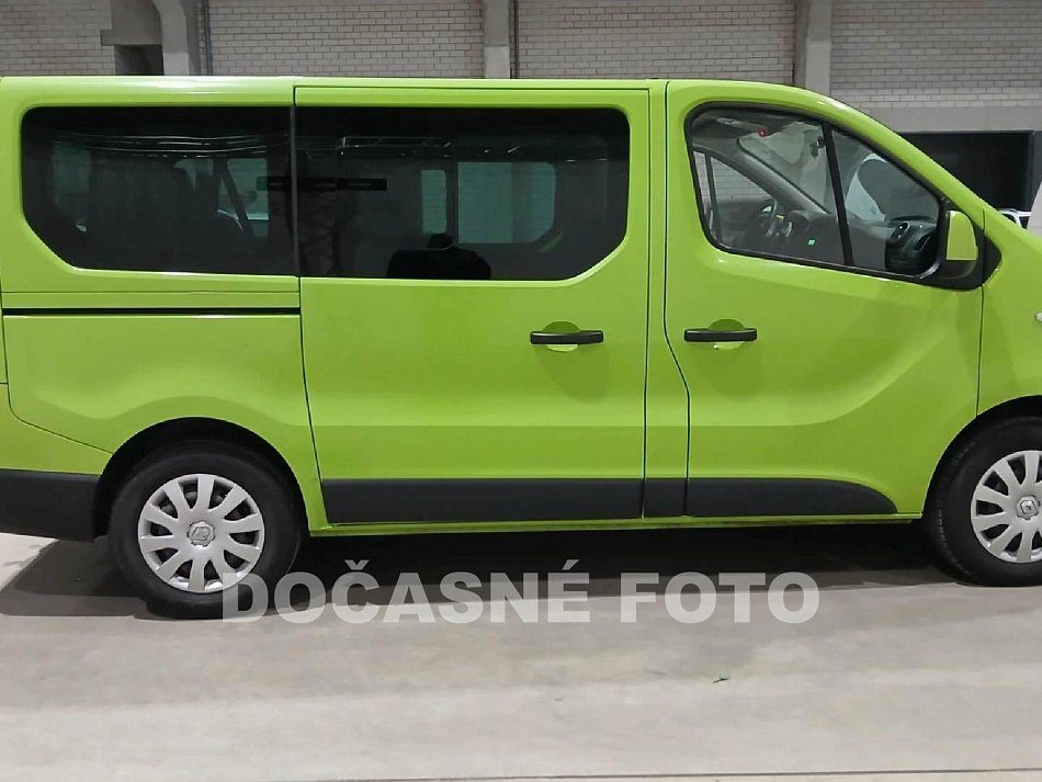 Renault Trafic 1.6dCi Expression 8míst