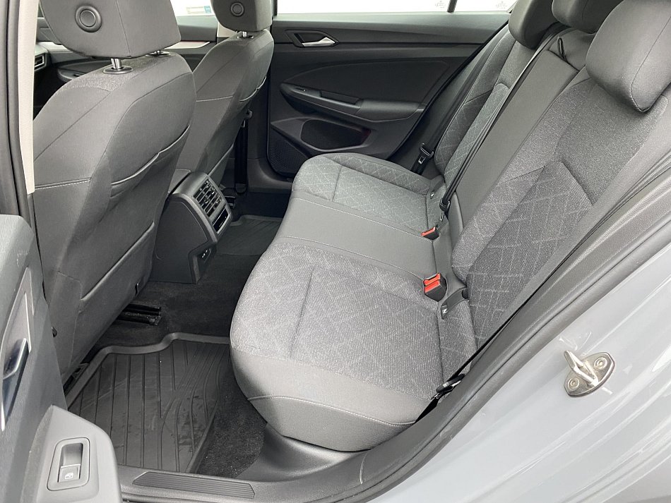 Volkswagen Golf 1.0 TSi Life