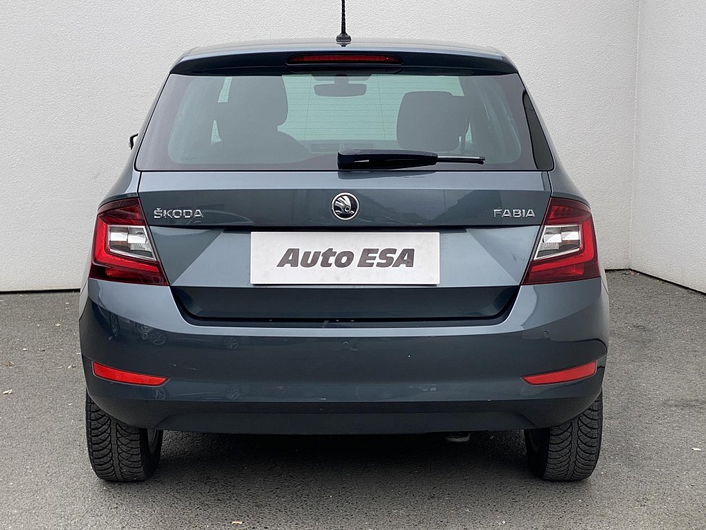 Škoda Fabia III 1.0 TSi Ambition