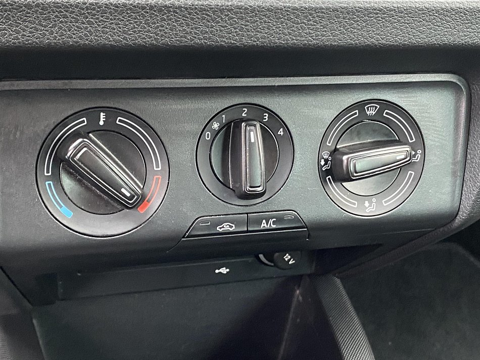 Škoda Fabia III 1.0 TSi Ambition