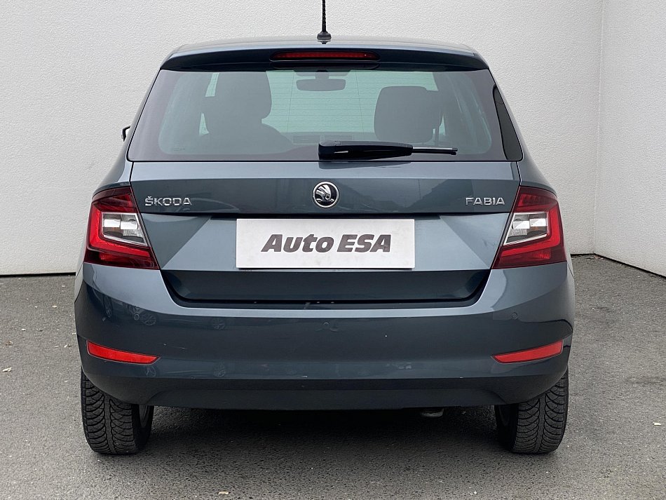 Škoda Fabia III 1.0 TSi Ambition