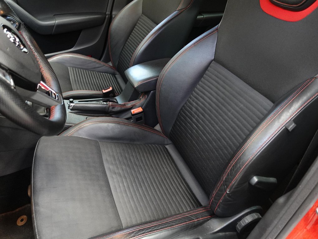 Škoda Octavia III 2.0 TDi RS