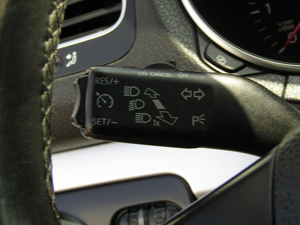 Volkswagen Golf 1.2 TSi 