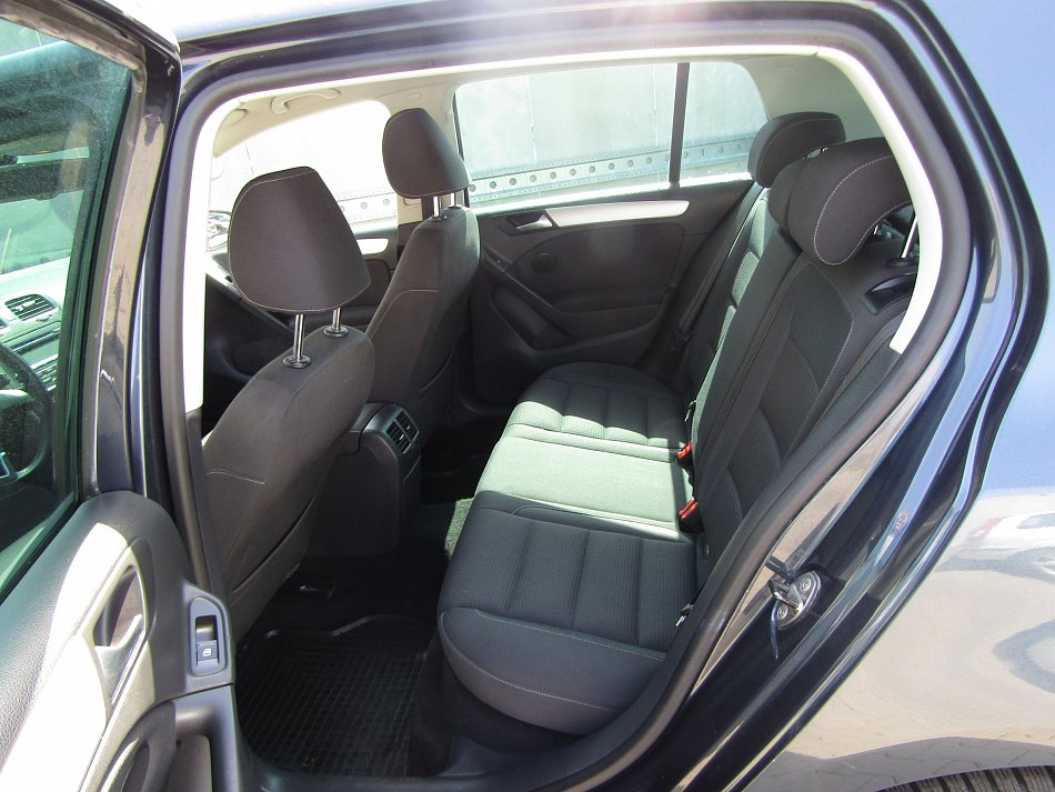 Volkswagen Golf 1.2 TSi 