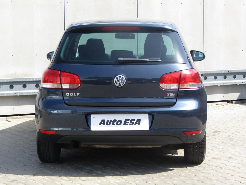 Volkswagen Golf 1.2 TSi 
