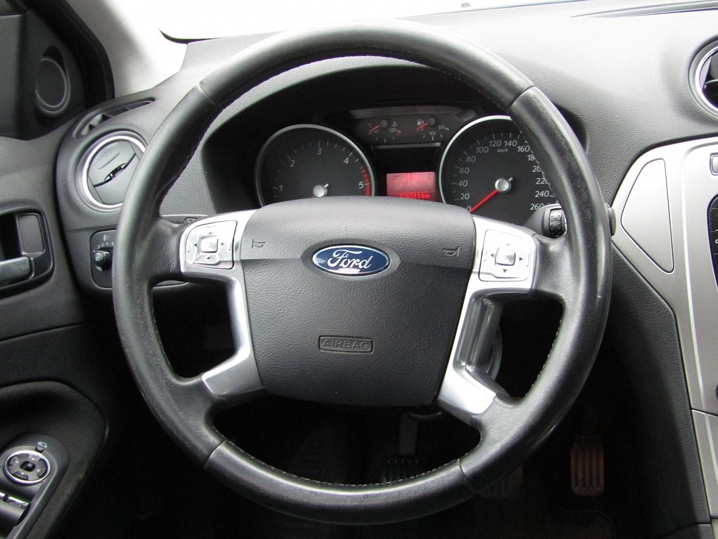 Ford Mondeo 2.0 TDCi 