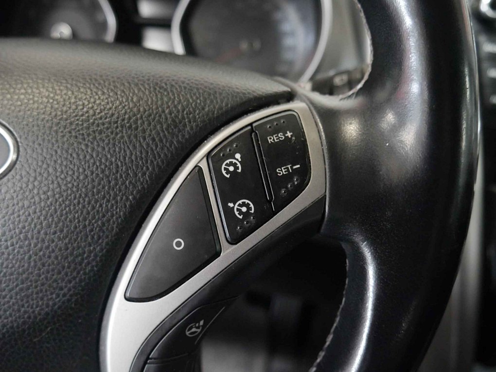Hyundai I30 1.4i 
