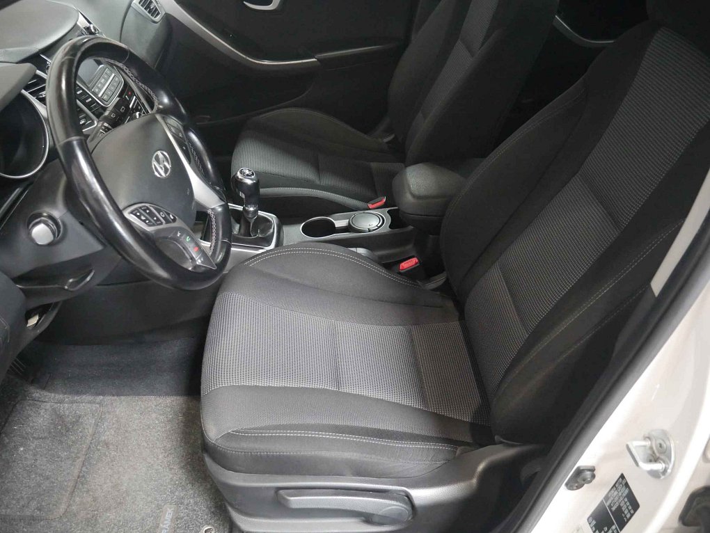 Hyundai I30 1.4i 