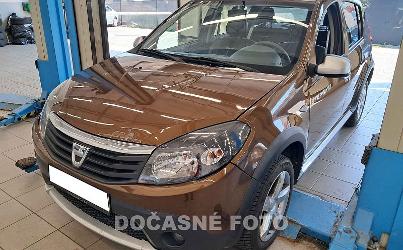 Dacia Sandero 1.6i 