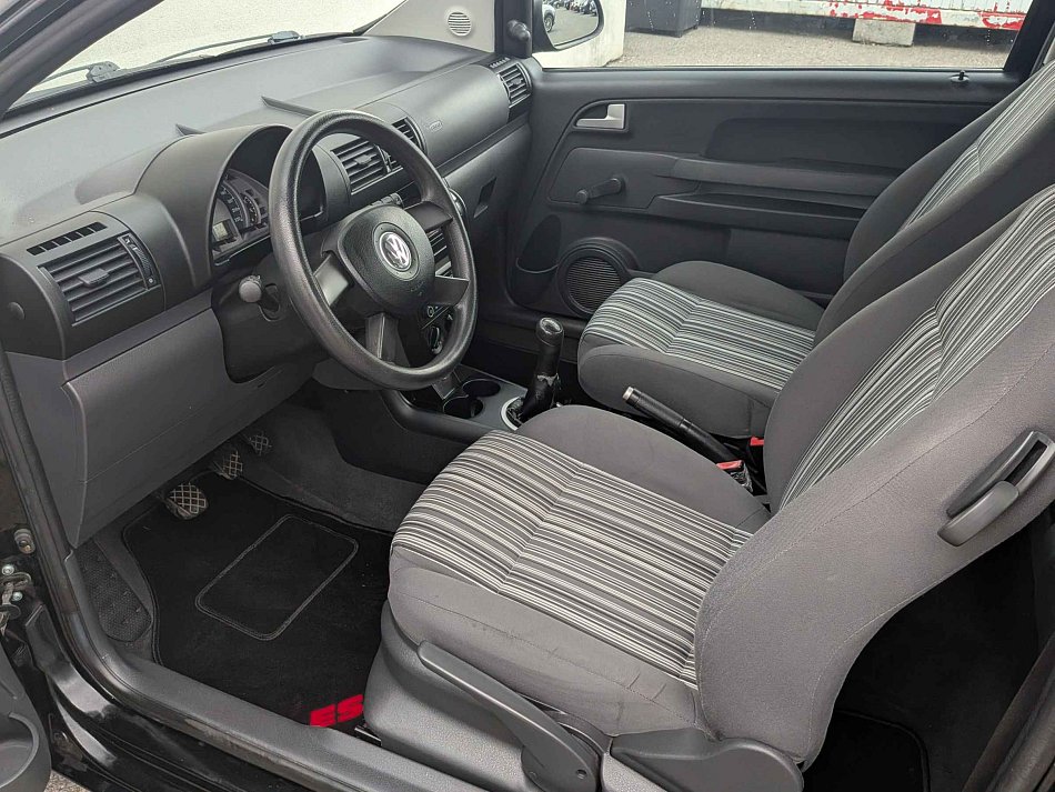 Volkswagen Fox 1.2i 