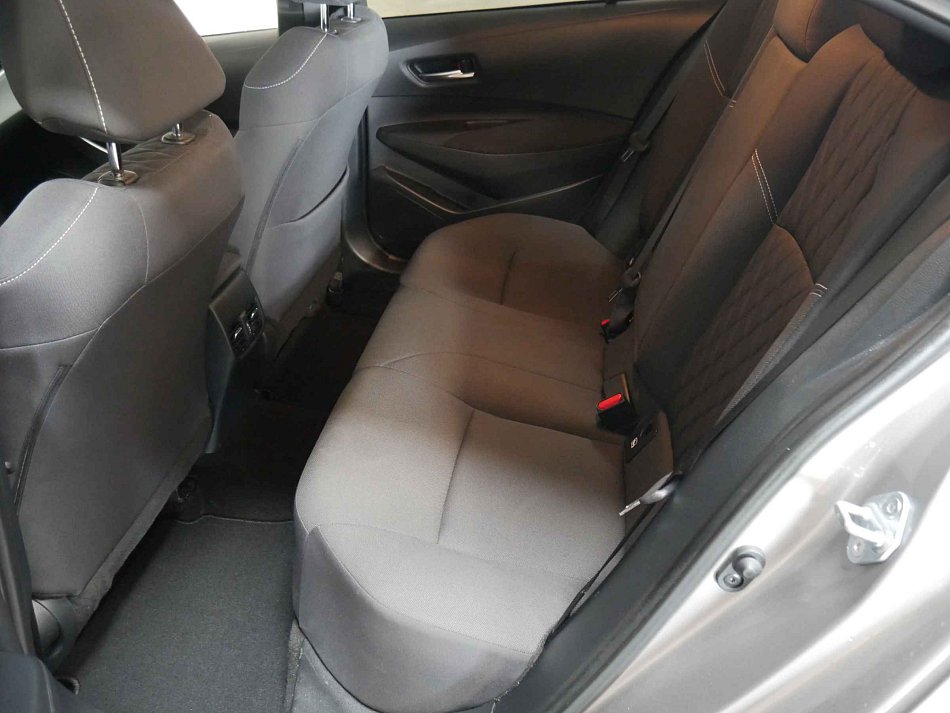 Toyota Corolla 1.6i 