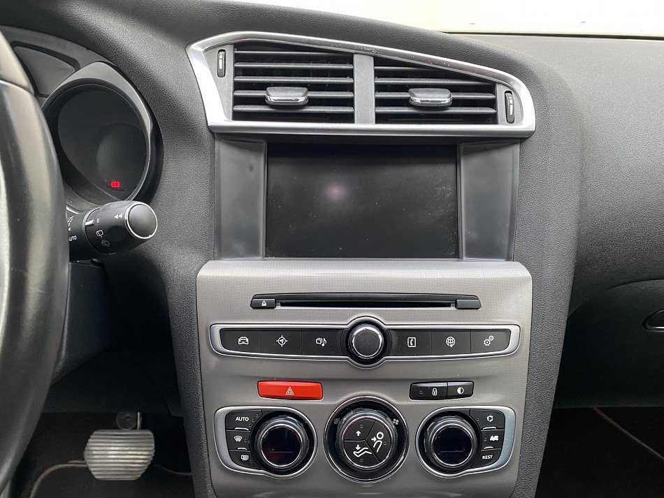 Citroën C4 1.2 PT Shine