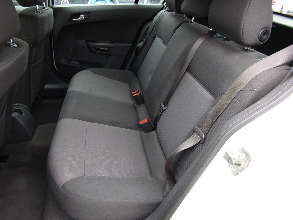 Opel Astra 1.4i 