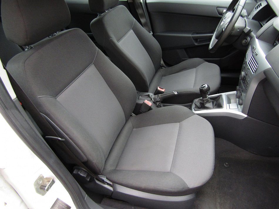 Opel Astra 1.4i 