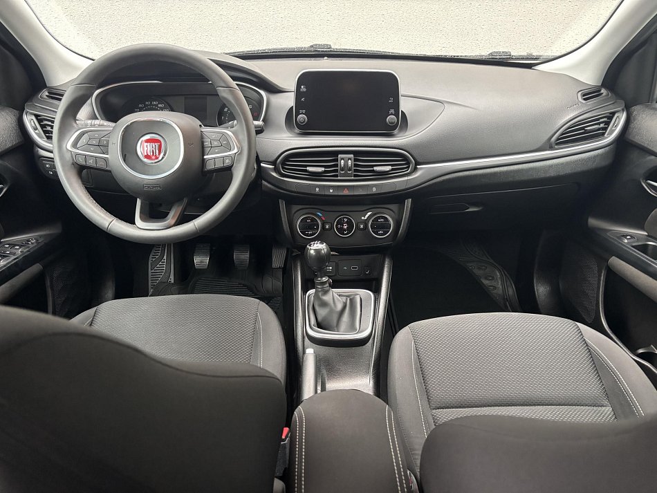 Fiat Tipo 1.4 T-jet Lounge