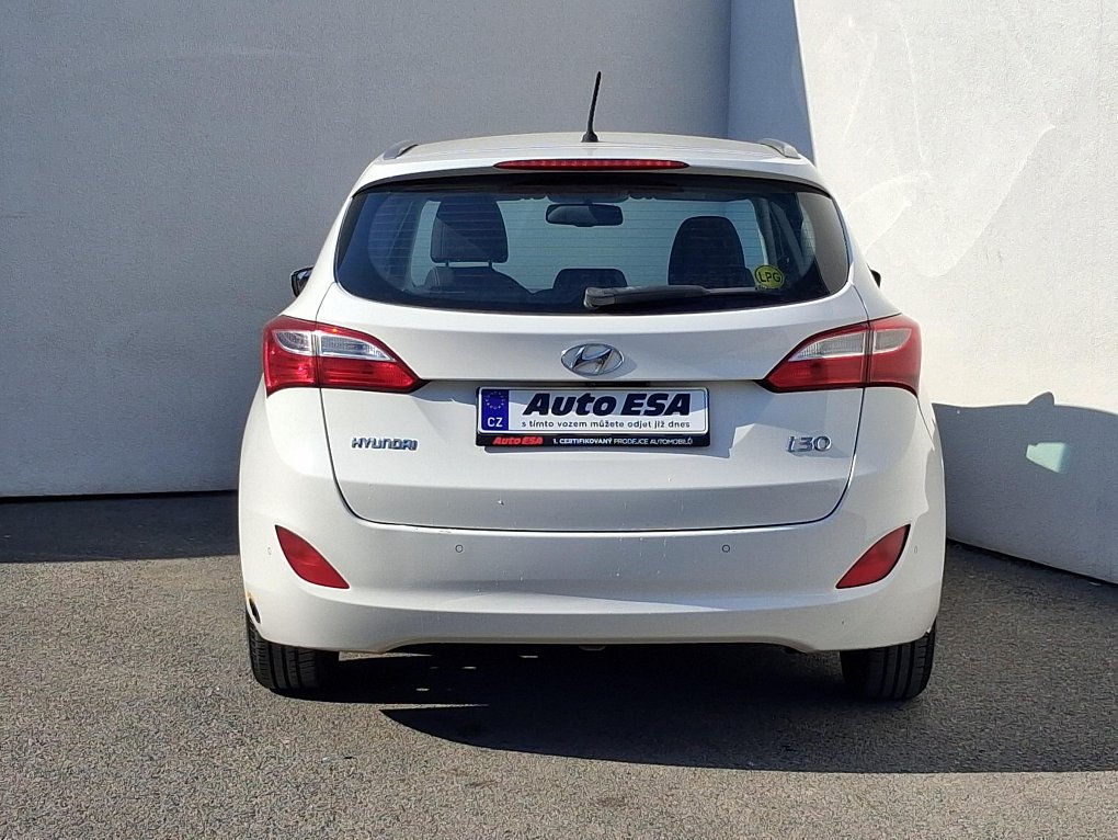 Hyundai I30 1.4i LPG 