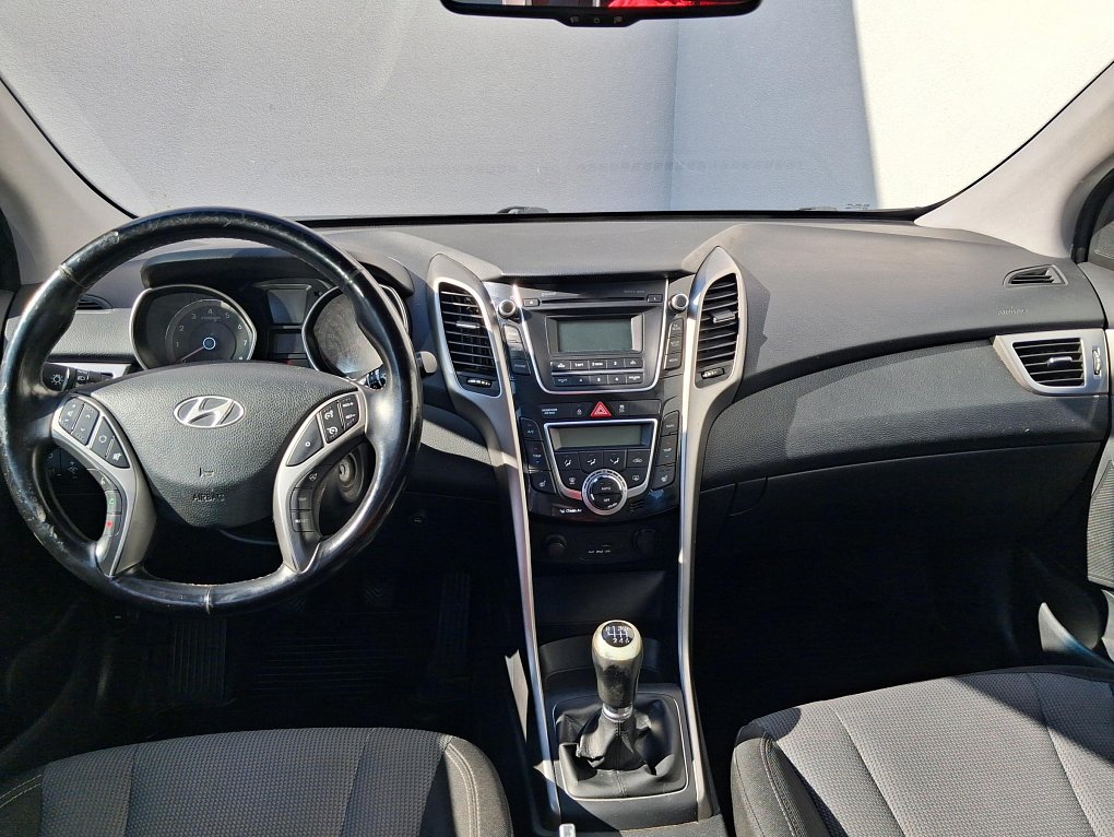 Hyundai I30 1.4i LPG 