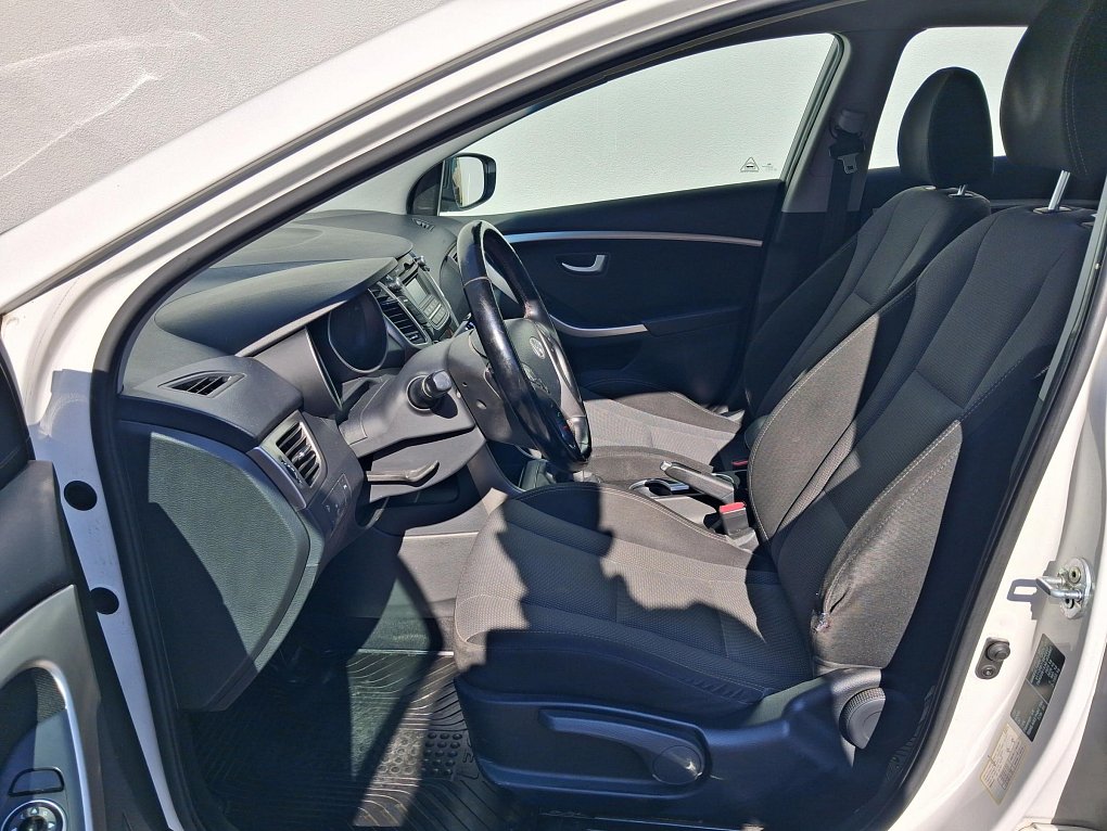 Hyundai I30 1.4i LPG 