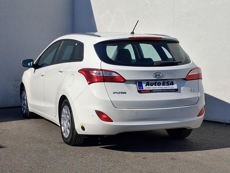 Hyundai I30 1.4i LPG 