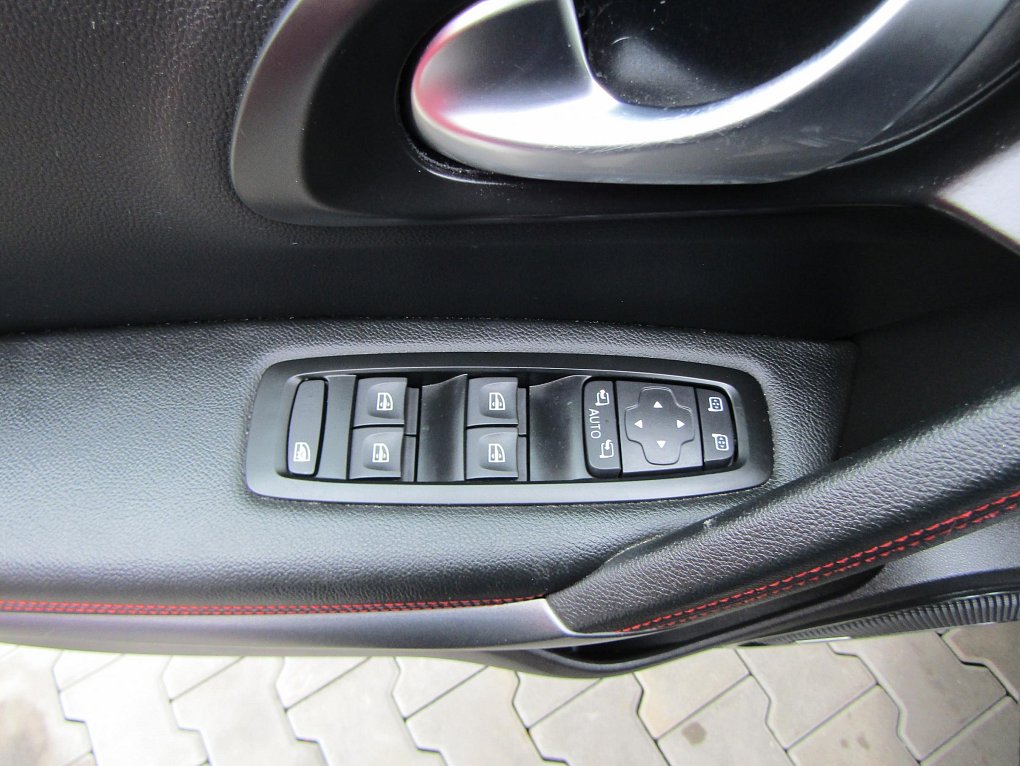 Renault Kadjar 1.3TCe Black Edition