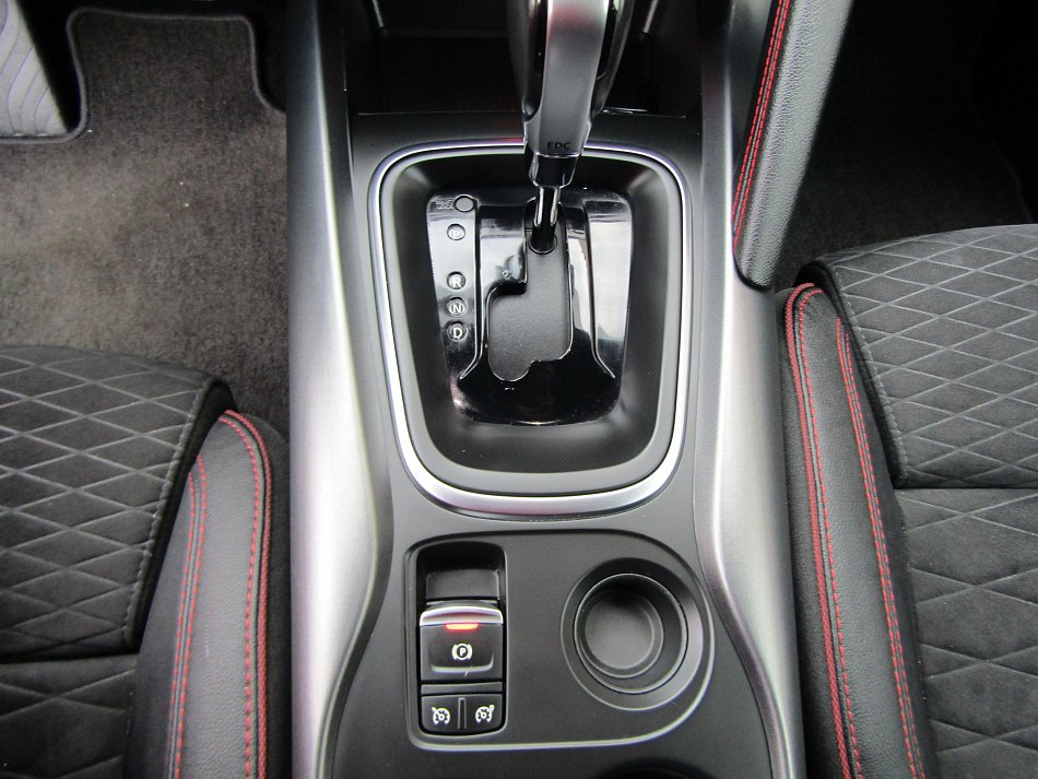 Renault Kadjar 1.3TCe Black Edition