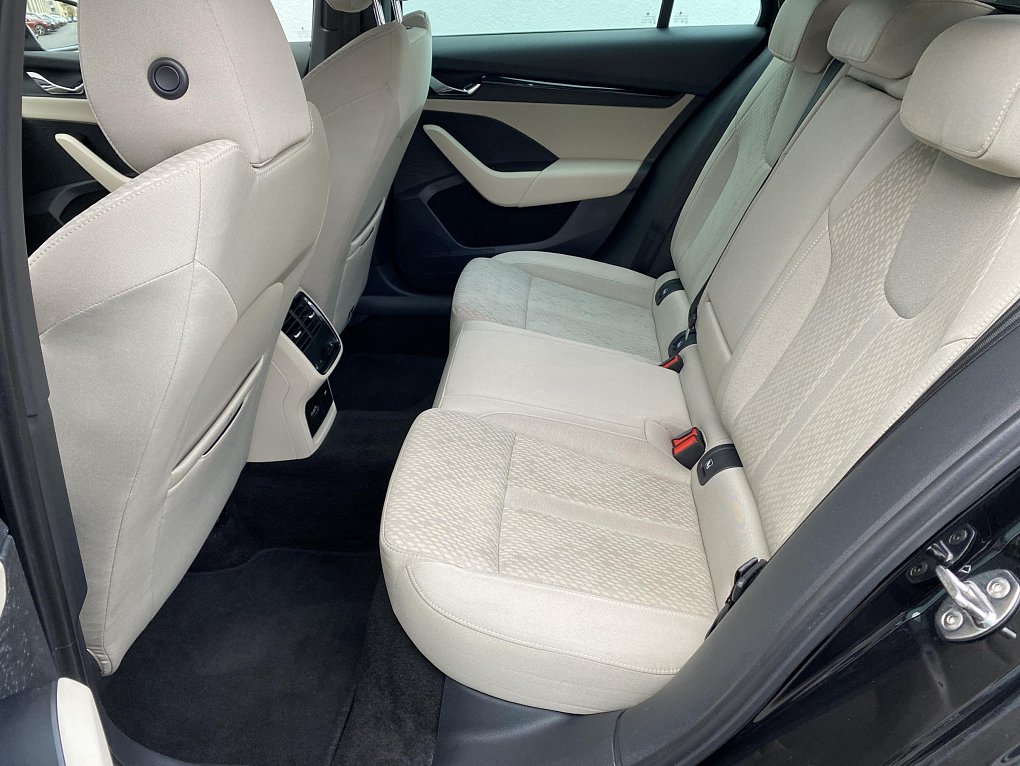 Škoda Octavia IV 1.5 TSi Style e-TEC