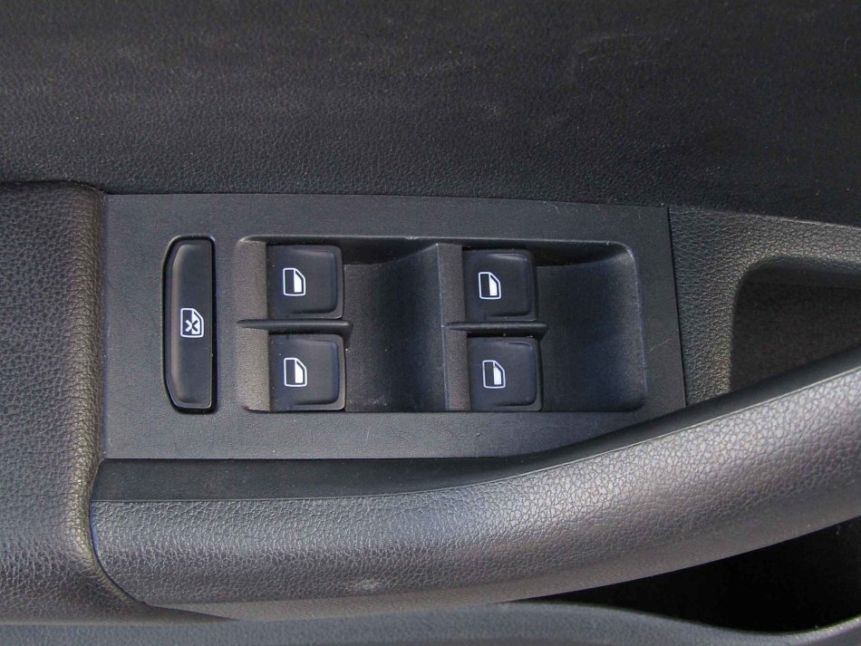 Škoda Octavia III 1.6TDi 
