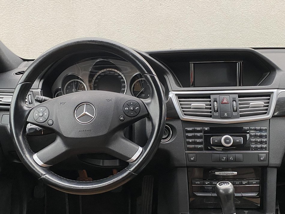 Mercedes-Benz Třída E 2.2 CDi  250