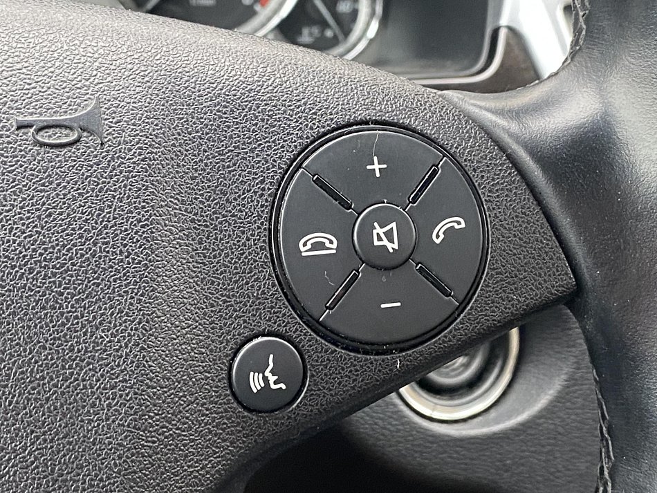 Mercedes-Benz Třída E 2.2 CDi  250