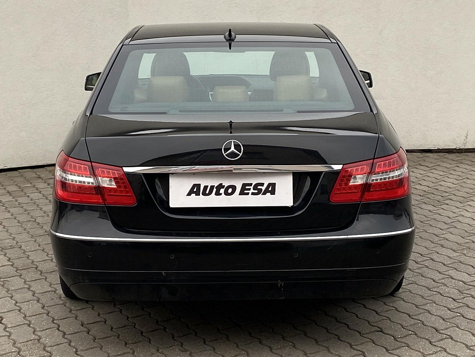 Mercedes-Benz Třída E 2.2 CDi  250
