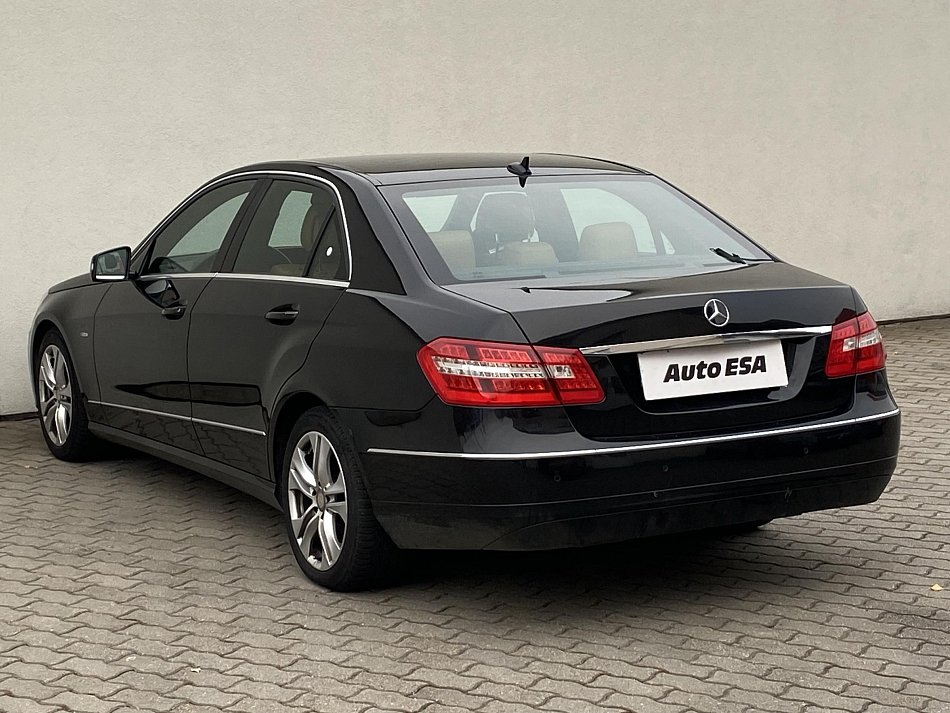 Mercedes-Benz Třída E 2.2 CDi  250