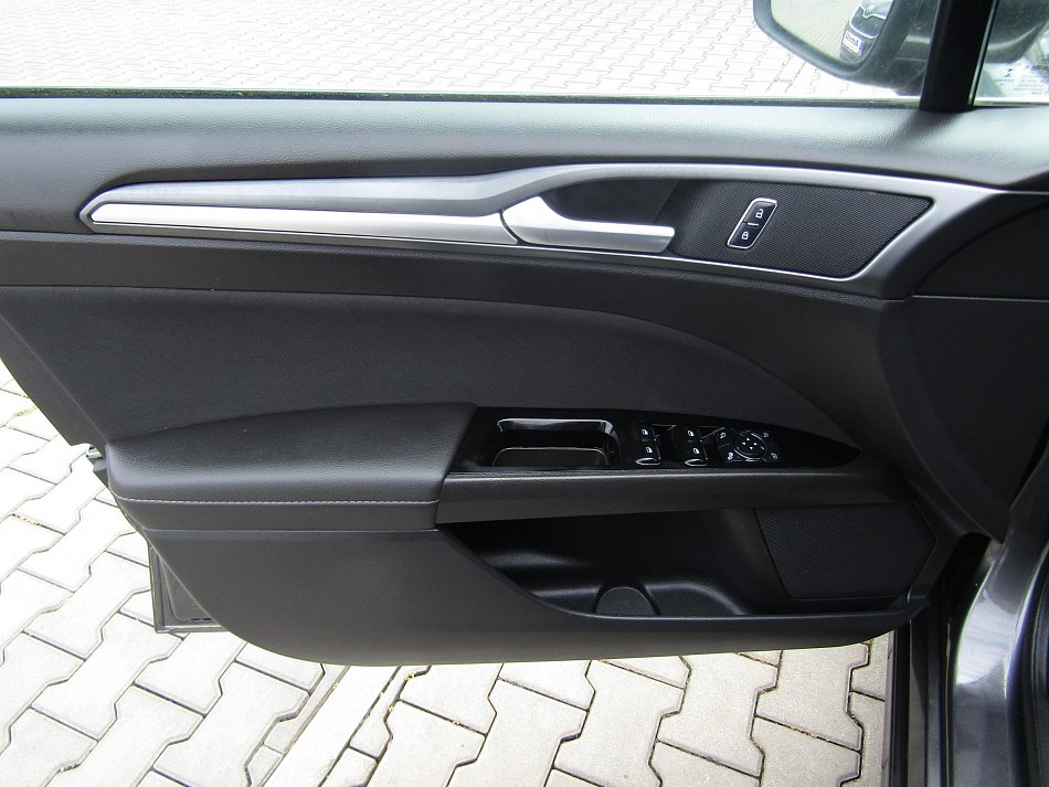 Ford Mondeo 2.0 TDCi Titanium