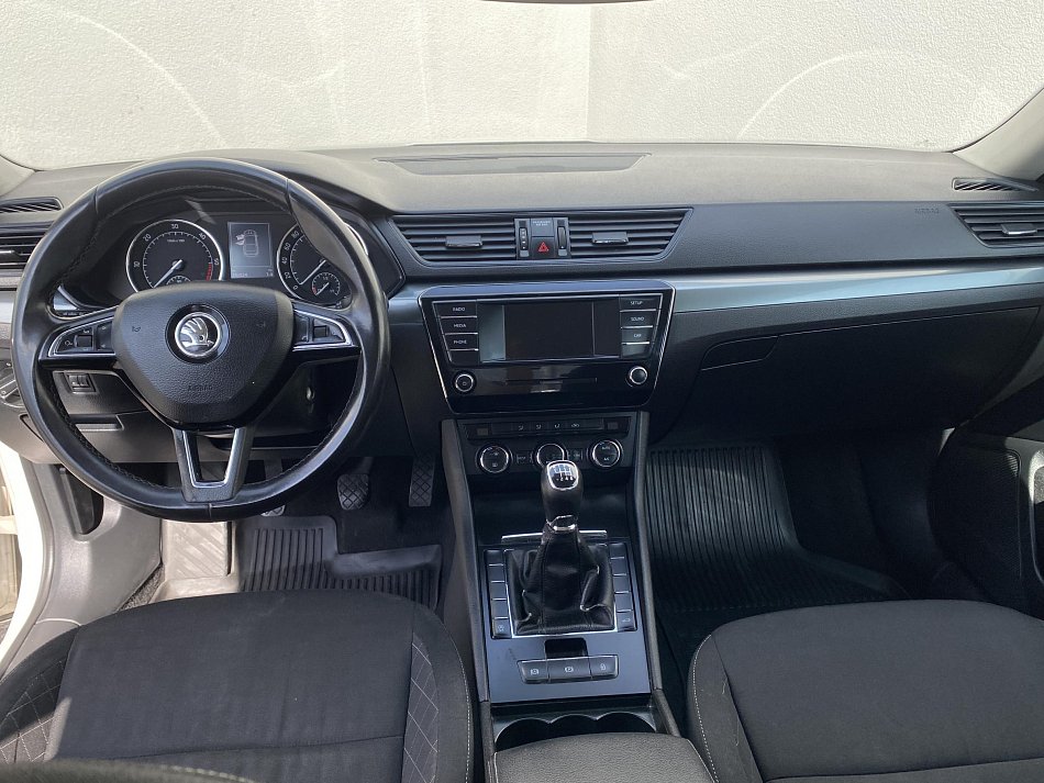 Škoda Superb III 2.0 TDi Active