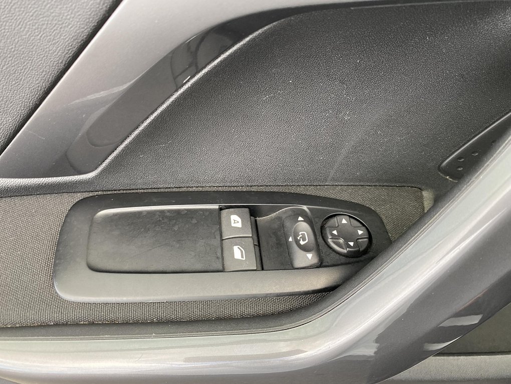 Peugeot 2008 1.2PT Active