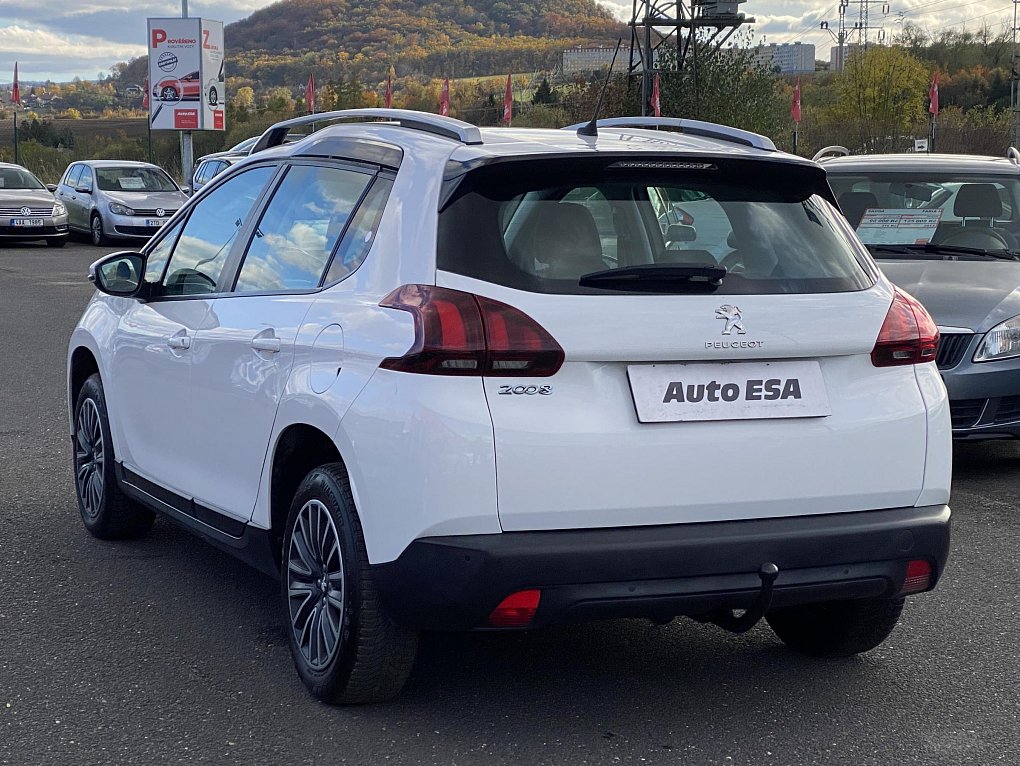 Peugeot 2008 1.2PT Active