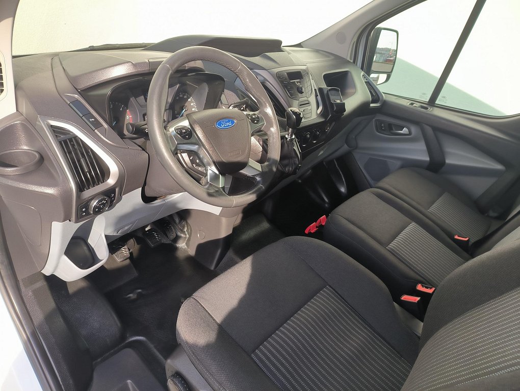 Ford Transit Custom 2.2TDCi Trend L2H1