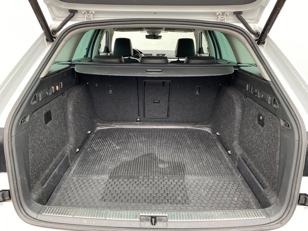 Škoda Superb III 2.0 TDi Style 4x4