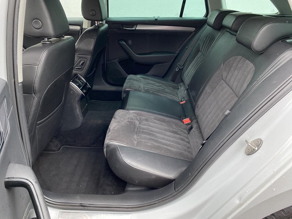 Škoda Superb III 2.0 TDi Style 4x4