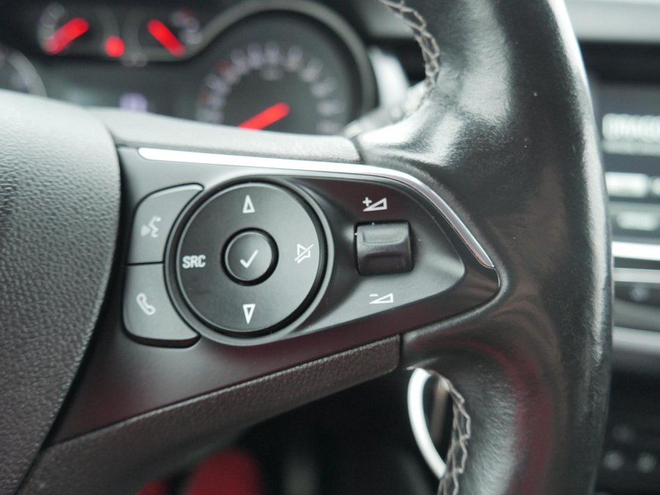 Opel Crossland X 1.2 PT 