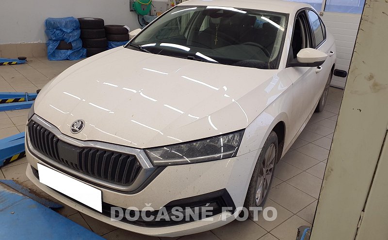 Škoda Octavia IV 1.5TSi Ambition